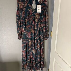 Floral Midi Dress with Long Sleeves